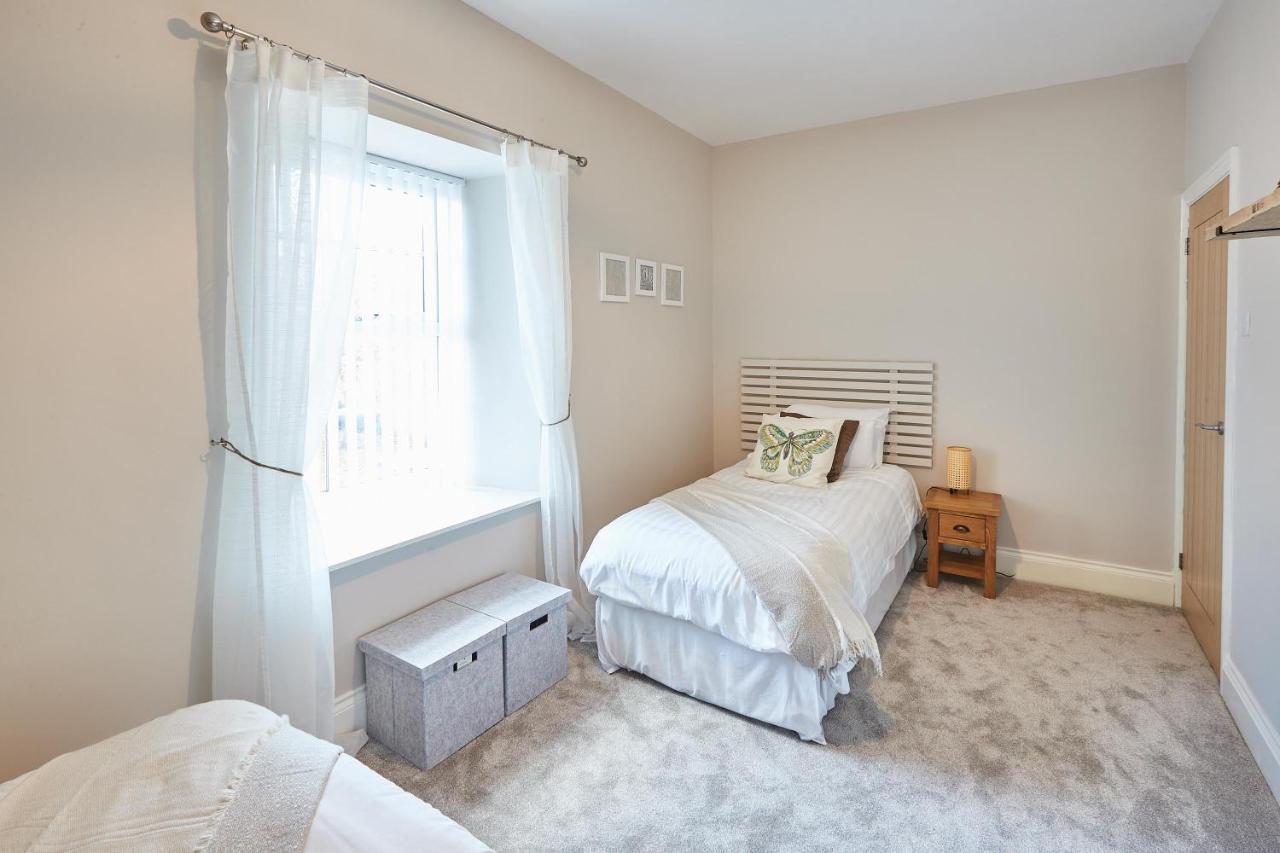 Host & Stay - Sion Hall Cottage Alnwick Ngoại thất bức ảnh